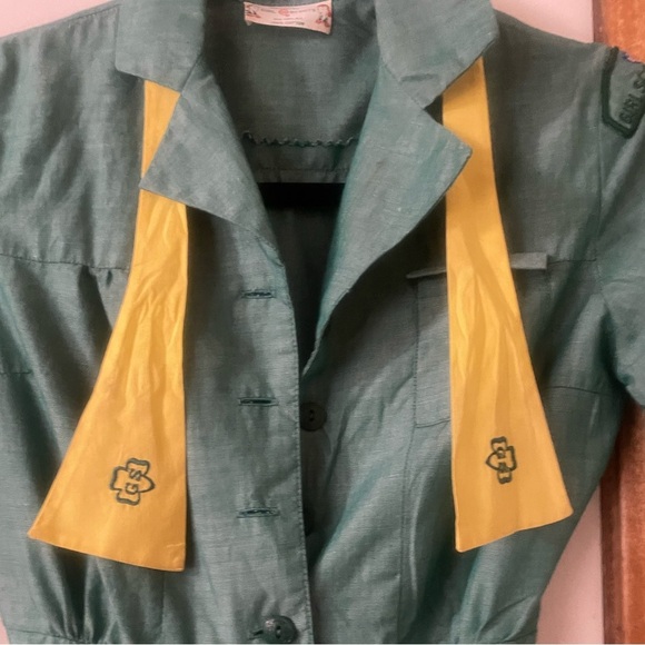 Vintage Girl Scout & Brownie Uniforms 1960’s with Ties & Belt (Girl Scout Only) - Picture 13 of 16